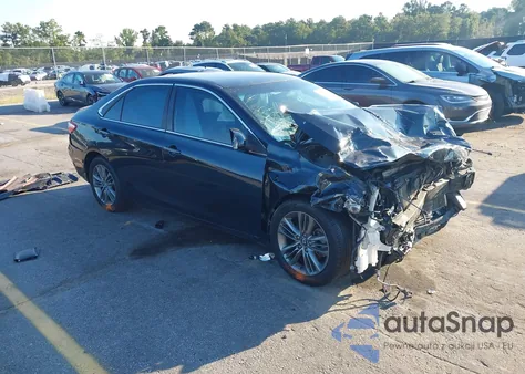 2016 Toyota Camry Le/Xle/Se/Xse z USA, uszkodzony, nr VIN 4T1BF1FK0GU260158